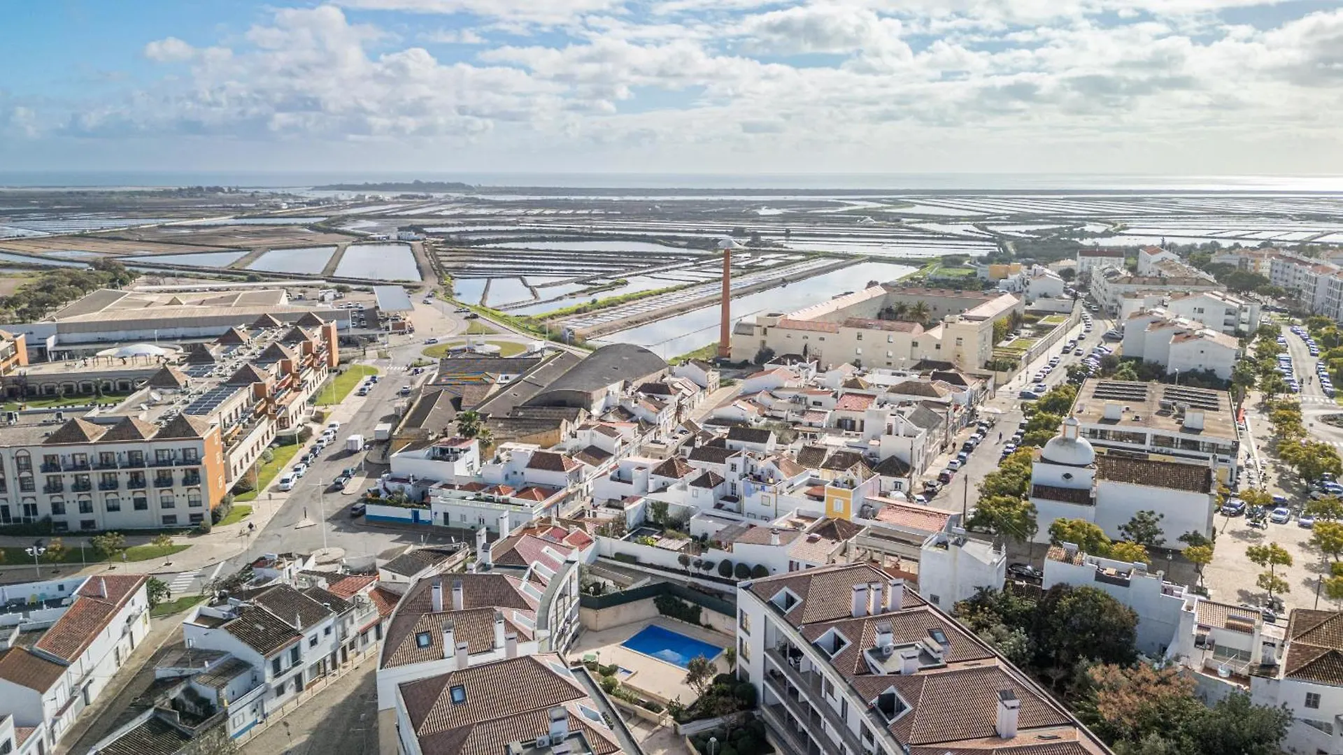 Apartment Pepita-Tavira Centre, Pool & Garage